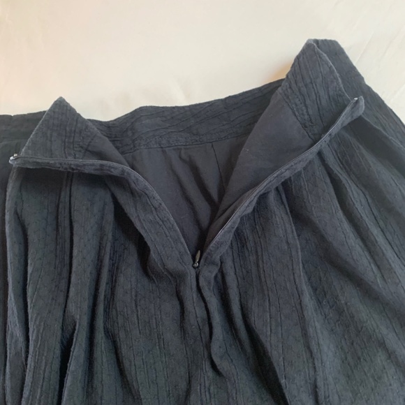 LOFT pleated black mini skirt lined side zip size 4 100% cotton made in India - Picture 4 of 8